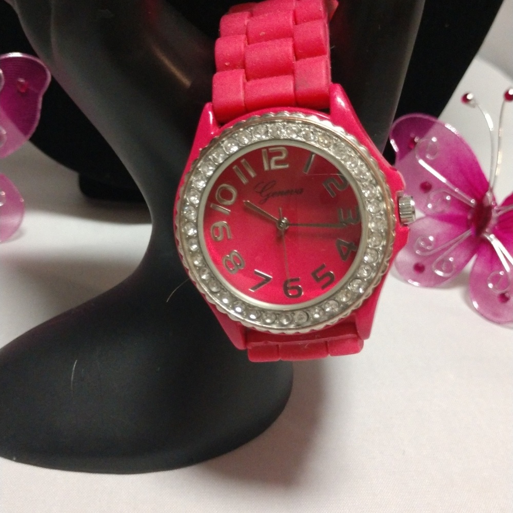 Geneva Watch - Picture 2 of 4